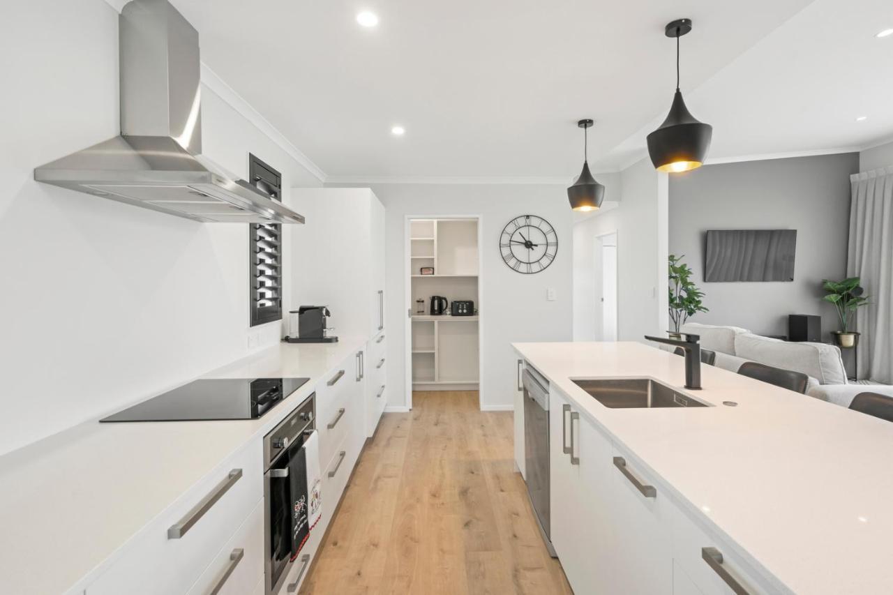 Pride Of Pinot - Martinborough Holiday Home 外观 照片