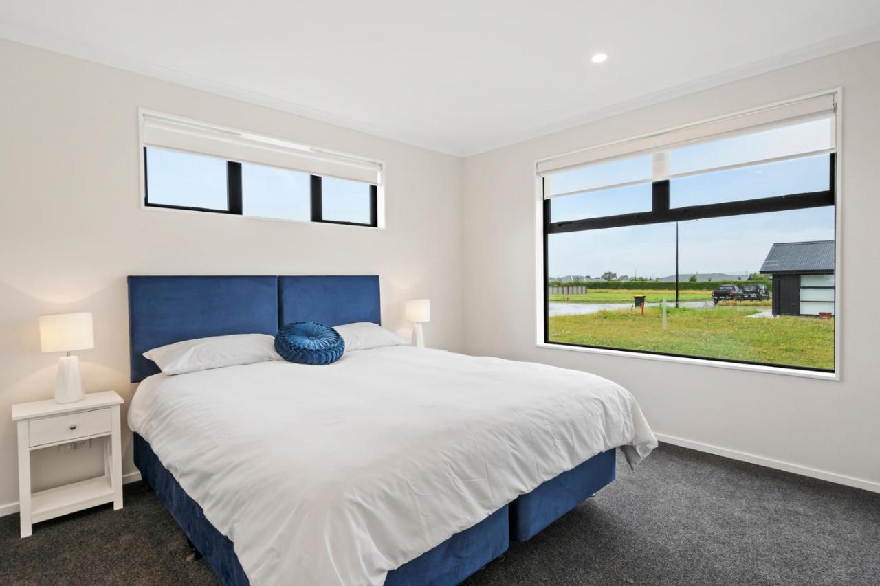 Pride Of Pinot - Martinborough Holiday Home 外观 照片